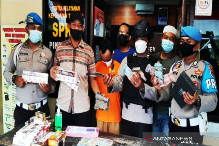 Pembobol Brankas Alfamart HKSN Banjarmasin Diamankan di Polsek Banjarmasin Utara, Total Uang Curiannya Puluhan Juta