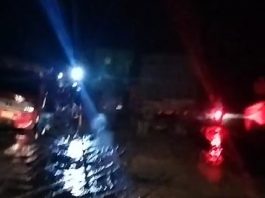 Jalan Gubernur Syarkawi Dekat SPBU Sungai Tabuk Krodit, Truk Ambles