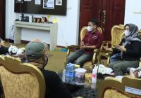 Dina Qomariah Sampaikan Program IJTI Kalsel dihadapan Wali Kota Banjarbaru