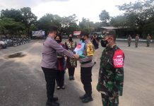 Kapolres Tanah Bumbu Sudah Lepas Ratusan Paket Sembako Bagi Warga Terdampak PPKM Mikro