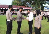 Kapolres Banjar Beri Penghargaan Kepada Anggota Hafal Tribrata dan Catur Prasetya