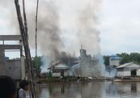 'Pasukan Ember' Beraksi Padamkan Api di Tabunganen Barito Kuala