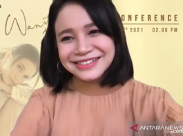 Rossa Persembahkan Lagu "Wanita", Apresiasi Perjuangan Kaum Hawa