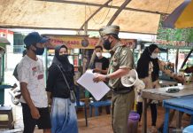 Razia Warung dan Kafe di Pelaihari Masih Ditemukan Kursi Tidak Sesuai Prokes