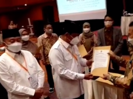 Resmi! KPU Tetapkan H Sahbirin Noor-H Muhidin Paslon Terpilih Pilgub Kalsel 2020