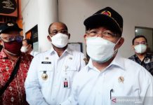 Menko PMK Minta Kapolri Usut Kasus Gagal Ginjal Akut pada Anak