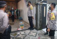 Kapolres Banjarbaru Sambangi Personel yang Jalani Isoman