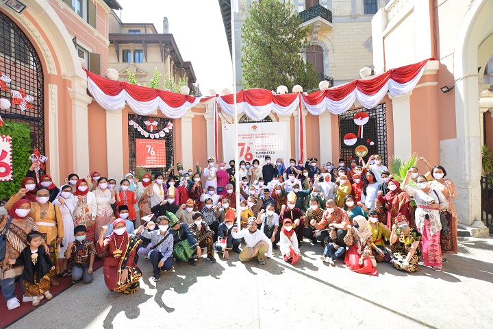 18082021_Upacara HUT Kemerdekaan RI di KBRI Roma, Italia. (Kemlu RI)