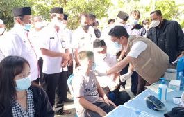 Lansia di Tanah Bumbu Antusias Vaksinasi Covid-19