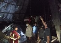 Kondisi Terkini Pabrik Plastik Terbakar di Liang Anggang Banjarbaru, Dinding & Atap Hangus dan Rusak Parah