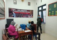 Serbuan Vaksin TNI, Sasaran Giliran Warga Sungai Loban Tanah Bumbu