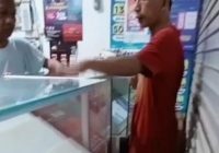 Toko Ponsel Roni di Pasar Barabai Dibobol Pakai Linggis, Hp di Etalase Ludes