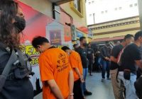 Dua 'Tikus' di Balai Kota Makassar Ditangkap, Curi Hp Hingga Cenderamata dan Alat Tulis Kantor