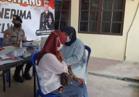 Warga Jalan Gerilya Merasakan Kemudahan Layanan Gerai Vaksin Presisi Polresta Banjarmasin