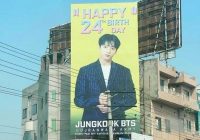 Dianggap Mempromosikan Homo Seksualitas, Baliho Iklan Ulang Tahun Jungkook BTS di Pakistan Dihapus