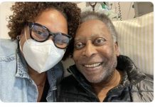 Pele Sang Legenda Sepak Bola Brazil Kembali Dirawat di Rumah Sakit Karena Tumor Usus Besar