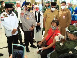 Vaksinasi Massal Covid-19 di Pondok Pesantren Al Istiqamah, Kapolresta Ungkap Animo Masyarakat Tinggi