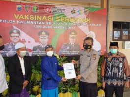 1.500 Santri Al Falah Putera Banjarbaru Dapatkan Vaksin dari Ditreskrimsus Polda Kalsel