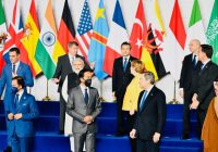 Heboh, Foto Jokowi Berada di Deretan Depan Pemimpin G20