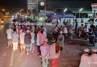 Peringati Malam Arba Musta'mir, Baca Burdah Keliling Kampung Jalan Kelurahan Landasan Ulin Selatan