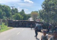 Ternyata Begini Kronologis Fortuner Ringsek Tertindih Kontainer di Sungai Ulin