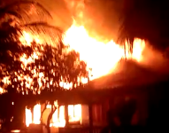 BREAKING NEWS : Kebakaran di Desa Sungai Pumpung Awayan Balangan