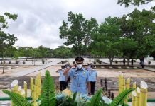 Jajaran Kanim Kelas II TPI Batulicin Ziarah Ke Makam Pahlawan Mattone, Hari Dharma Karya Dhika
