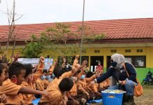 Dispersip Kalsel Boyong Tim Perpustakaan Keliling ke Desa-Desa di Kotabaru