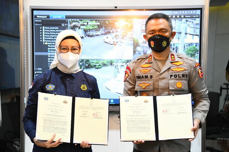 11112021_Kepala BPH Migas, Erika Retnowati, dan Asisten Bidang Operasi Kapolri, Irjen Imam Sugianto. (Ist-Tribrata Polri)