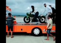 Beredar Video Motor Hijau Bernomor 'RI-1', Bakal Dipakai Jokowi Saat Peresmian Sirkuit Mandalika?