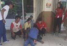 Diduga Tersengat Aliran Listrik Dua Pria Terkapar di Persada Raya Handil Bakti