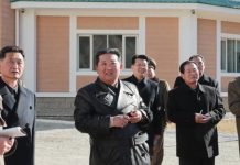 Setelah Sebulan 'Menghilang' Kim Jong Un Tampil Kenakan Jaket Kulit, Terlihat Lebih Langsing