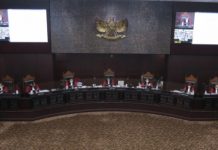 Amar Putusan MK Menolak UU Cipta Kerja, Harus Diperbaiki dalam Jangka Waktu Dua Tahun