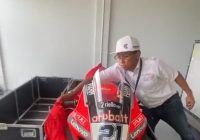 Parah! Ducati Ngamuk Kotak Kargo  Dibongkar Karyawan Jelang WSBK Mandalika di Lombok, Tagar Memalukan Jadi Trending