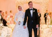 2 Tahun Pacaran, Paris Hilton Menikah dengan Kekasihnya Carter Reum