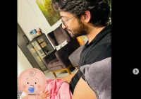 Tak Pernah Ungkap Wajah Sang Anak Anaya, Shaheer Sheikh Unggah Video Sedang Cukur Rambut Sang Putri