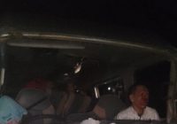 Pengemudi Isuzu Microbus Patah Kaki, Tabrak Mobil Rem Mendadak di Depannya