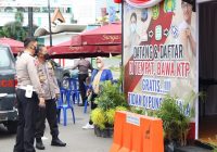 Pos Pengamanan Nataru Depan Duta Mall Jadi Gerai Vaksinasi, Peserta Disediakan Doorprize