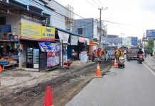 Rusak Akibat Banjir Rob, PUPR Kota Banjarmasin Perbaiki Jalan Cemara