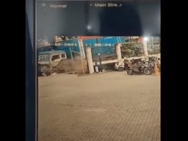 Detik-detik Truk Kontainer Seruduk Kendaraan di Balikpapan, Satu Tewas