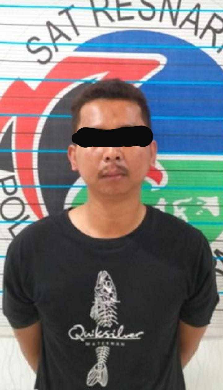 Satresnarkoba Polresta Banjarmasin ringkus seorang pria, lantaran miliki narkotika jenis sabu dan extacy, Rabu (15/12/21) sore.