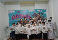 Film Seri Aluh Family the Series Capai Target, AE Gelar Syukuran Bersama Anak Yatim