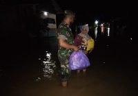Malam Ini, Sekitar 55 KK Terdampak Banjir Pasang di Pengaron Pilih Tetap Bertahan