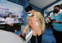 Resmikan Penyalaan 24 Jam Listrik di 6 Desa dan SPKLU, Begini Harapan Gubernur Kalsel