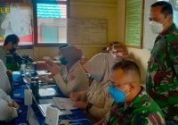 Kodim 1007/Banjarmasin Berikan Vaksin Dosis Kedua untuk Siswa SMP Negeri 22