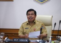 Kemendagri Tutup Izin Kepala Daerah Bepergian ke Luar Negeri