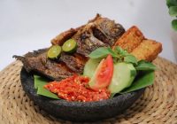 Cara Memasak Ikan Bumbu Ketumbar Enak, Ikannya Direndam Dulu Satu Malam