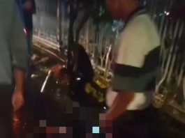 BREAKING NEWS : Alami Laka Lantas Tunggal di Pasir Mas, Dua Pria Dilarikan Ke IGD RSUD Ulin