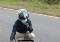 Tabrak Belakang Truk Sedang Ganti Ban Dekat Bundaran Liang Anggang, Syahrizal Tergeletak di Jalan, Wajah Penuh Luka