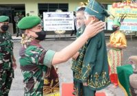 Danrem Baru Rudy Puruwito Disambut Tari Banjar dan Naga Cilik di Markas Korem 101/Antasari